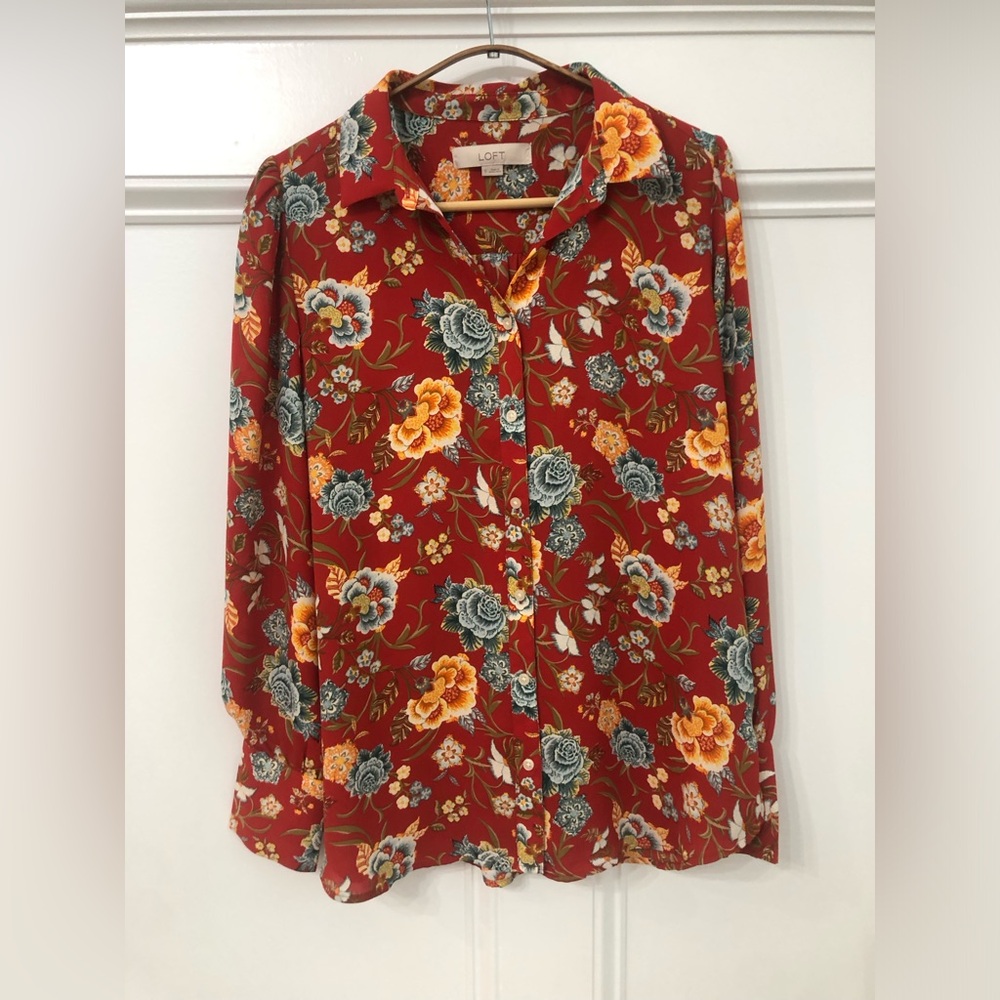 LOFT Red Floral Button-Down Blouse